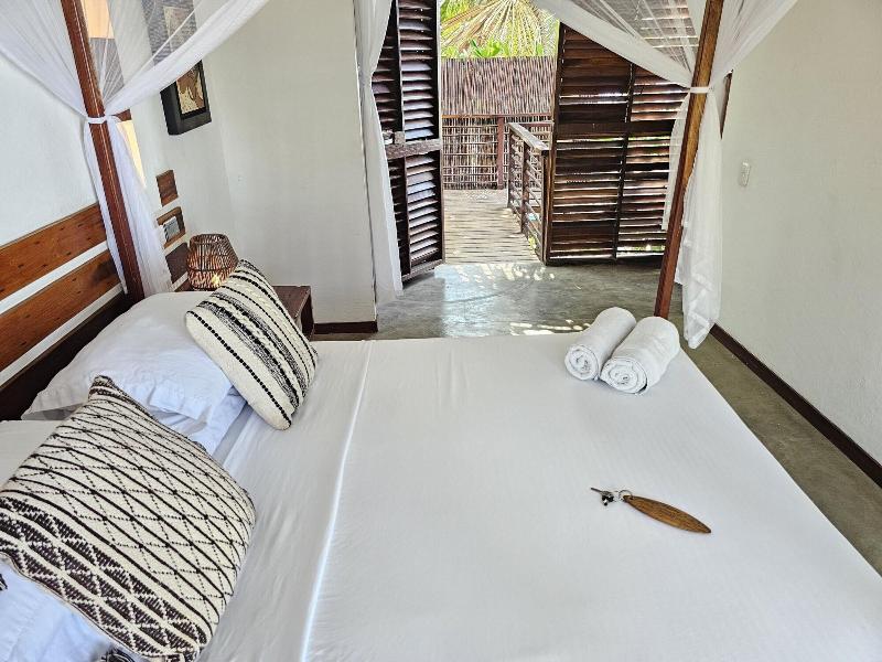 Makao Beach Hotel image