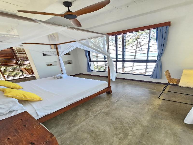 Makao Beach Hotel image