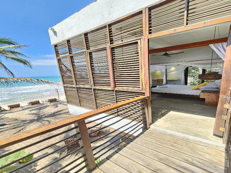 Makao Beach Hotel image