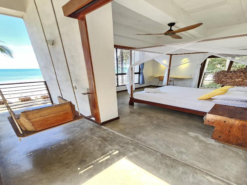 Makao Beach Hotel image