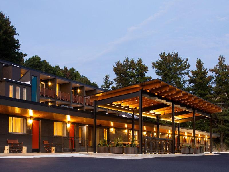 Rhode S Motor Lodge