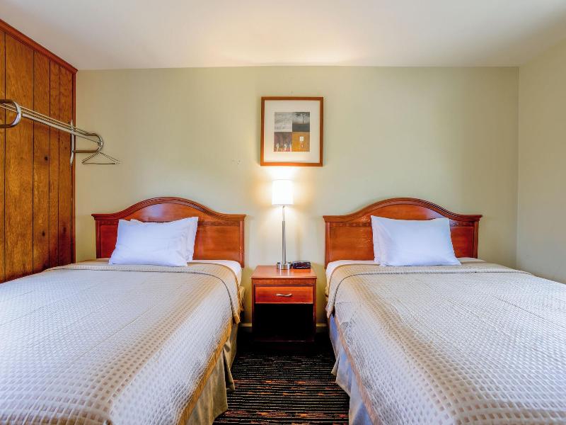 Relax Inn By Oyo Natural Bridge I 81 — photo 11