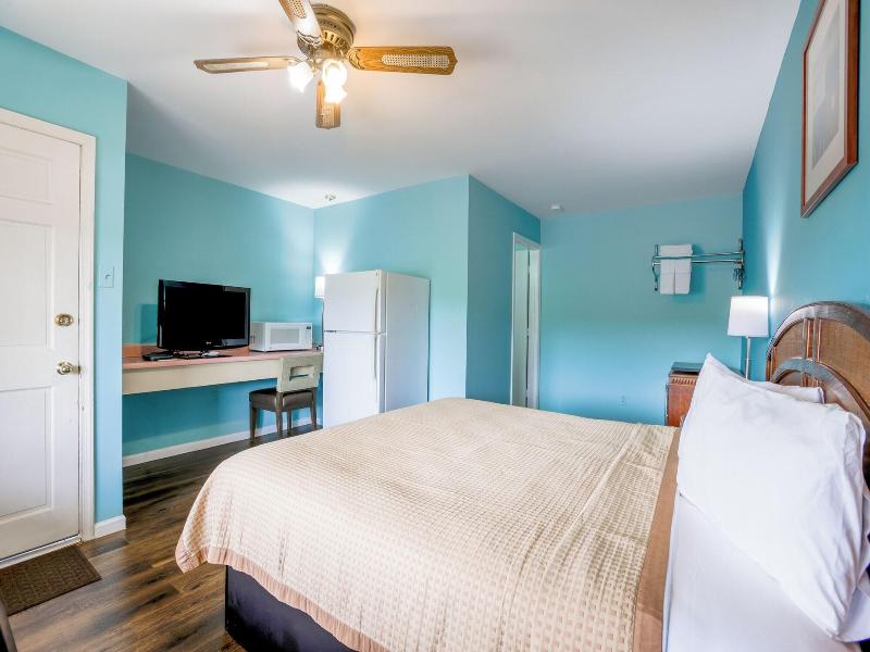 Relax Inn By Oyo Natural Bridge I 81 — photo 15