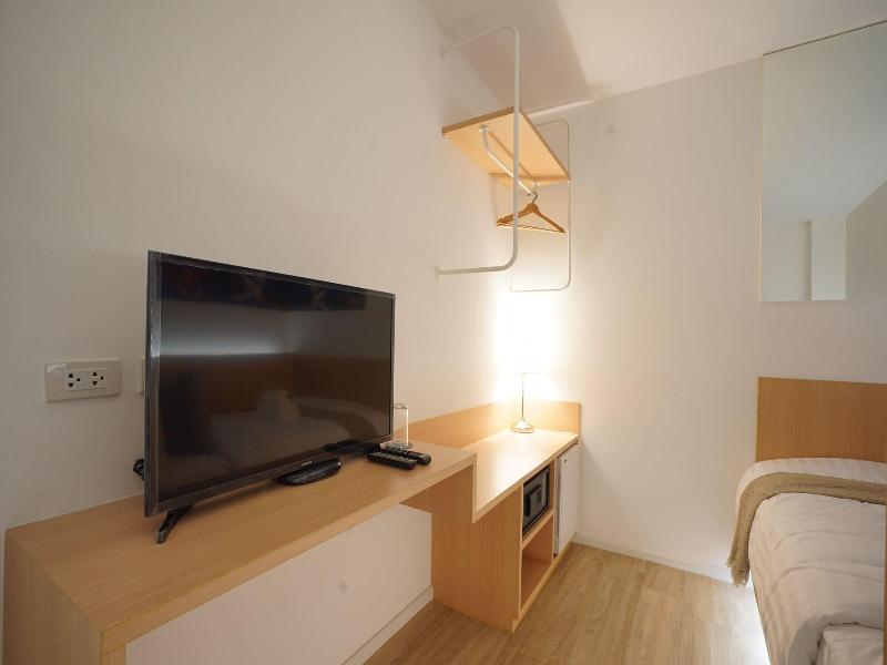 E11 Hotel Bts Punnawithi image