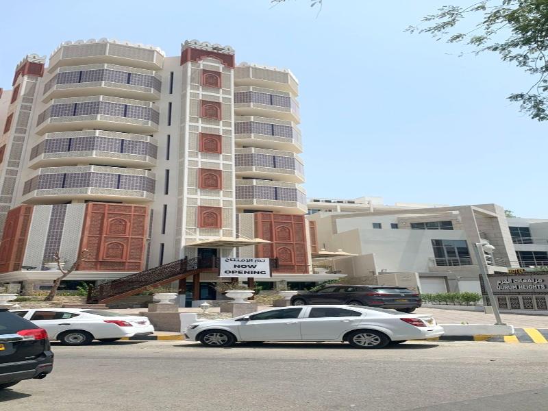 Oyo 153 Qurum Heights Hotel