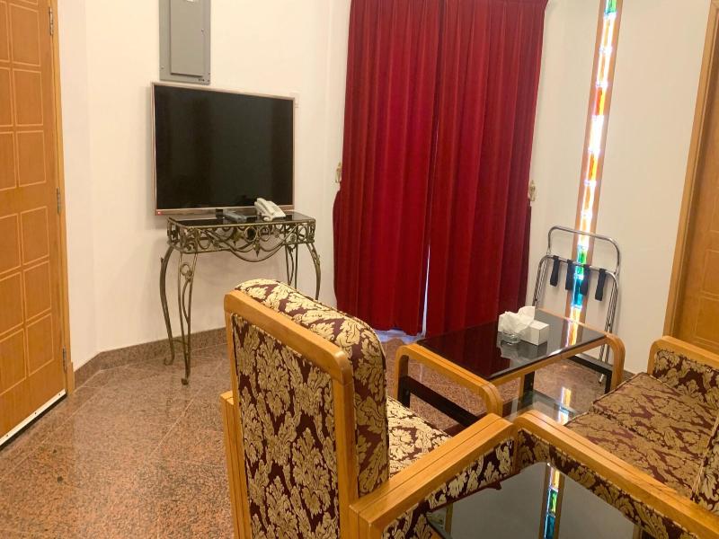 Oyo 153 Qurum Heights Hotel — view