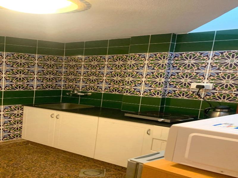 Oyo 153 Qurum Heights Hotel image