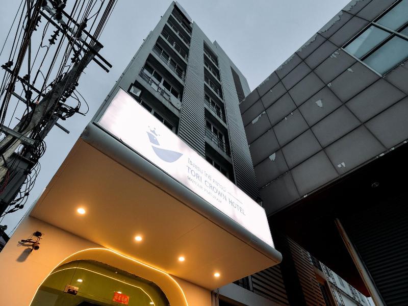 Tori Crown Hotel image