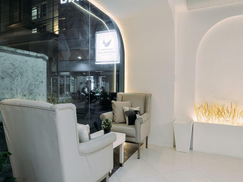 Tori Crown Hotel image