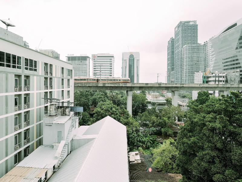 Tori Crown Hotel image
