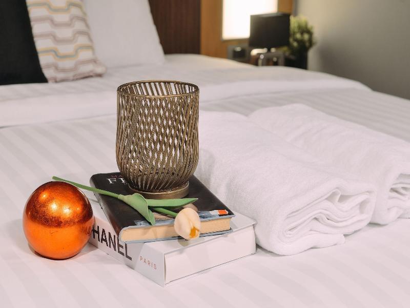 Tori Crown Hotel image