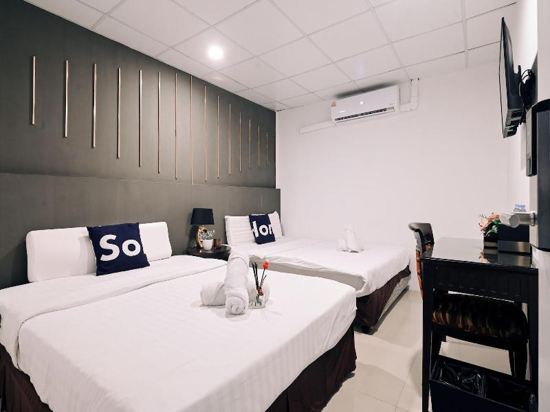 Tori Crown Hotel image