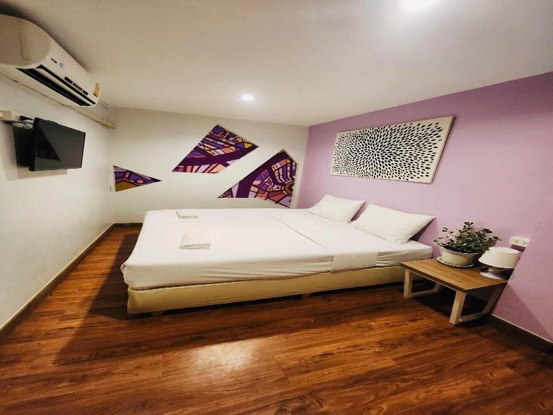 Chill Inn Bangkok image