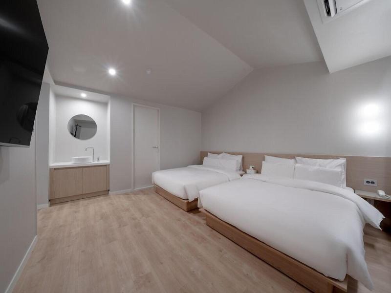 Annk Hotel Cheonan Seongjeong image