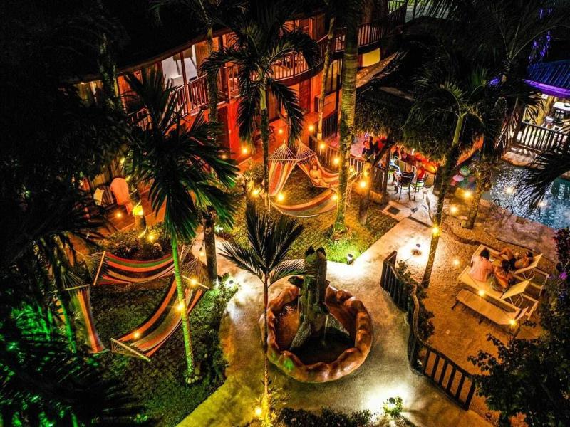 Poshtel Arenal image