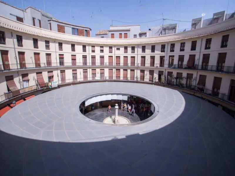 Valencia Luxury Boutique Redonda image