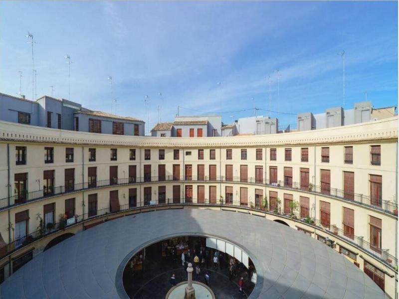 Valencia Luxury Boutique Redonda image