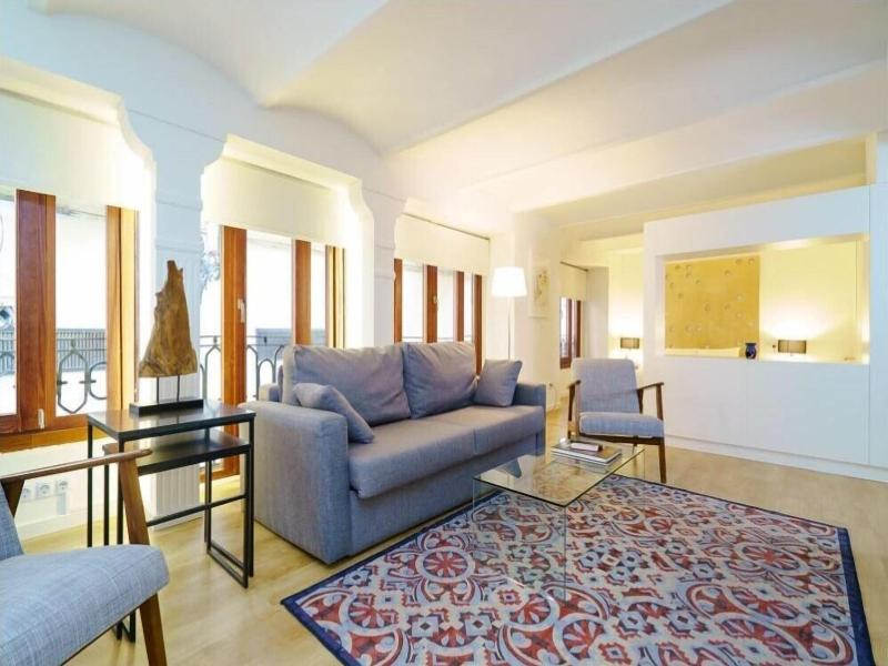 Valencia Luxury Boutique Redonda image