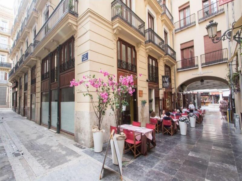 Valencia Luxury Boutique Redonda image