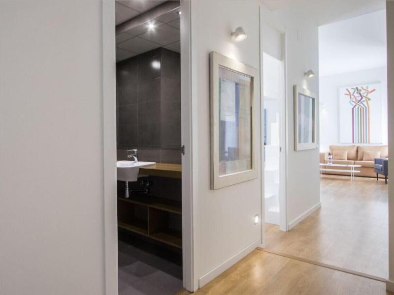 Valencia Luxury Boutique Redonda image