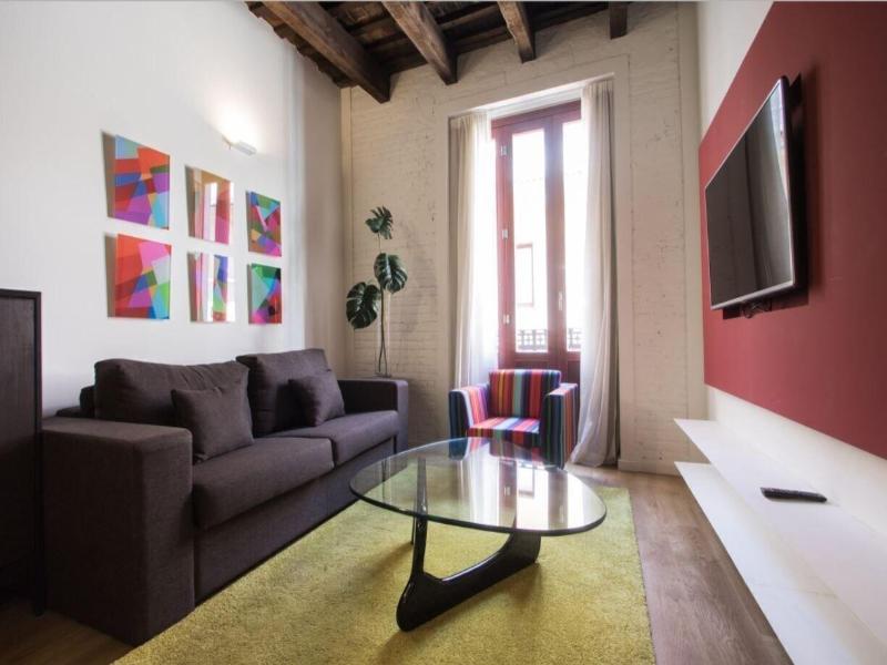 Valencia Luxury Boutique Redonda image