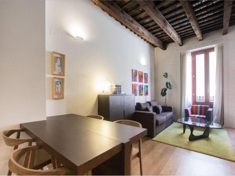Valencia Luxury Boutique Redonda image
