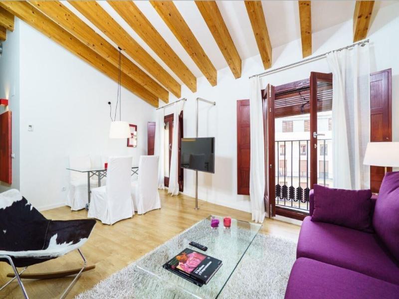 Valencia Luxury Boutique Redonda image