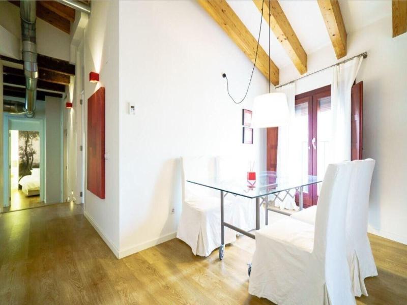 Valencia Luxury Boutique Redonda image