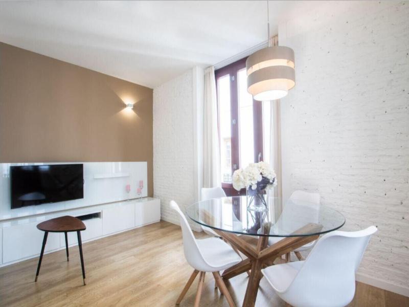 Valencia Luxury Boutique Redonda image