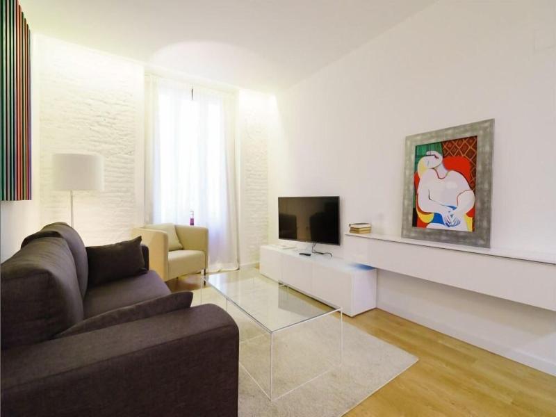 Valencia Luxury Boutique Redonda image