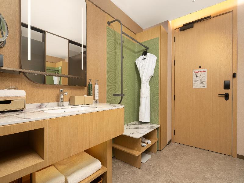 Hilton Garden Inn Hangzhou Fuyang Fuchun image