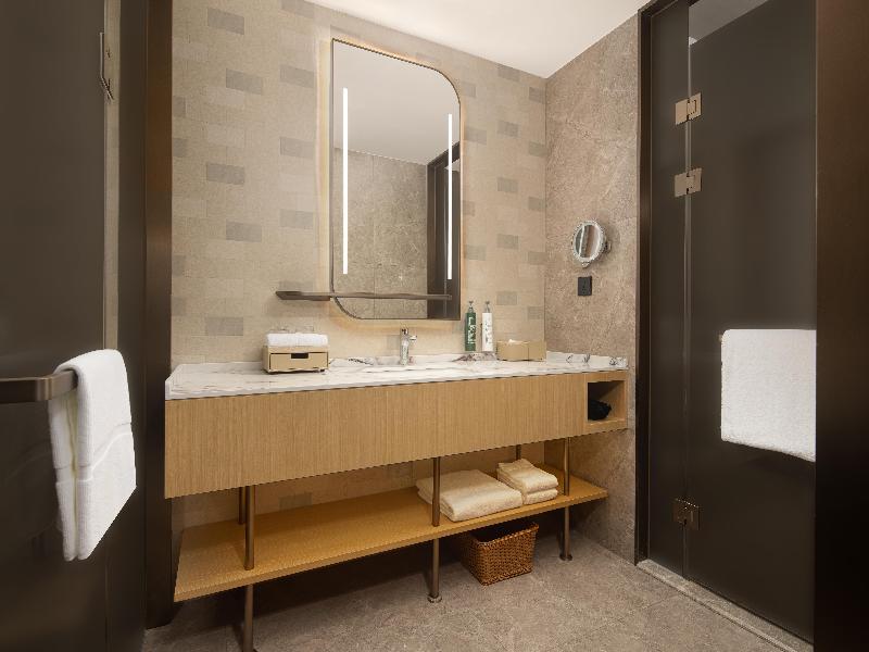 Hilton Garden Inn Hangzhou Fuyang Fuchun image
