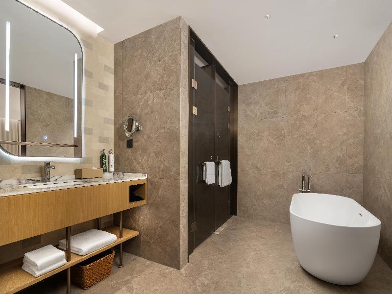 Hilton Garden Inn Hangzhou Fuyang Fuchun image