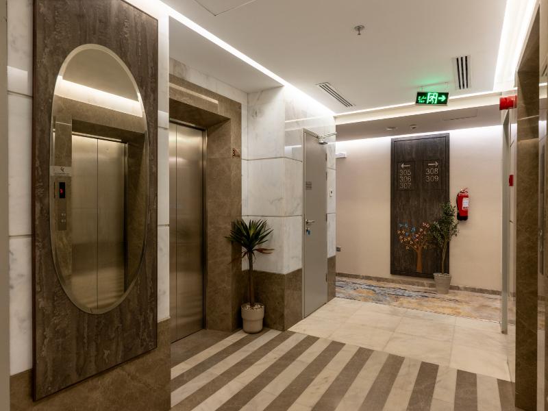 Westin Mark Hotel image