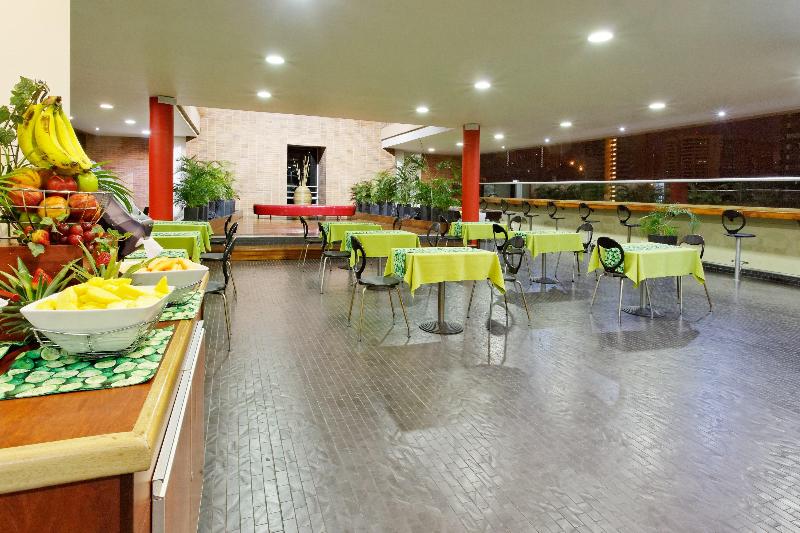 Hotel Holiday Inn Express & Suites Medellin
