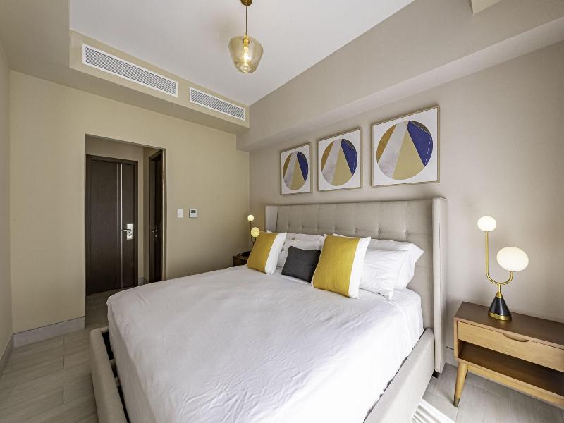 Brickell Apart Hotel image