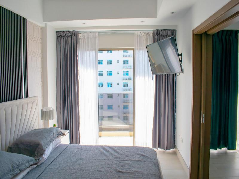 Brickell Apart Hotel image