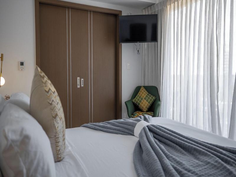 Brickell Apart Hotel image