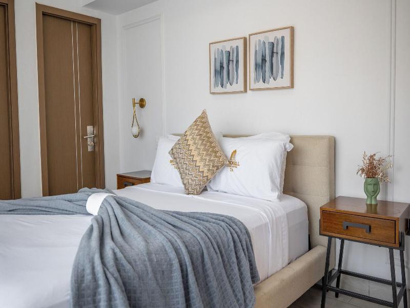 Brickell Apart Hotel image