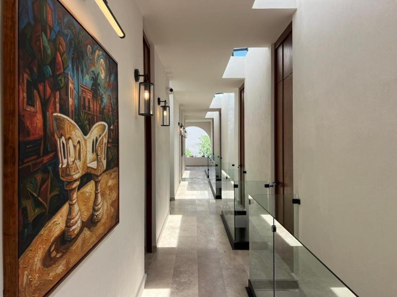Hotel Serenata Santa Lucia, Mérida image