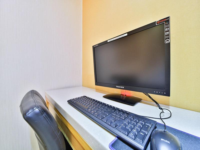 B&b Hotel image