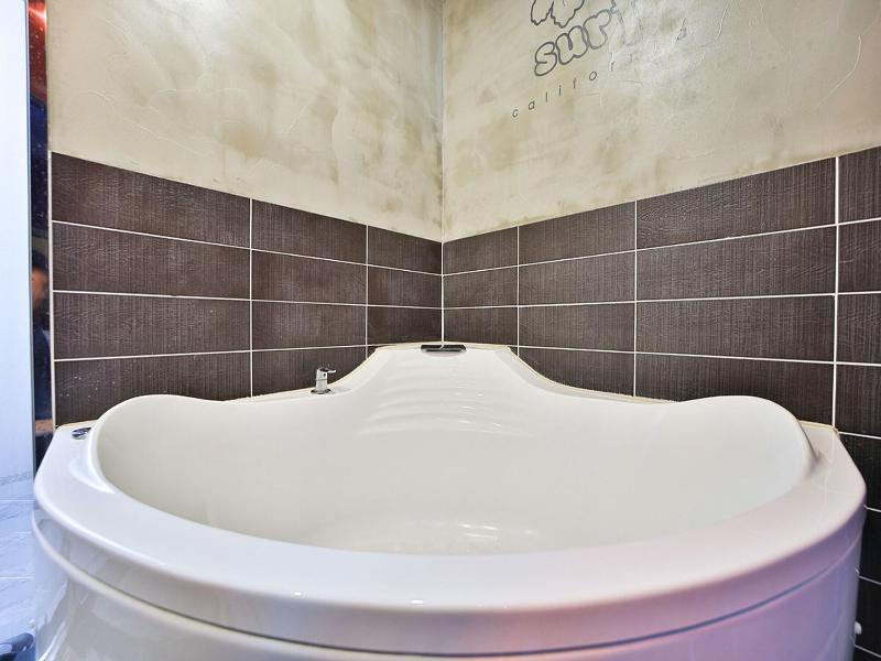 B&b Hotel image