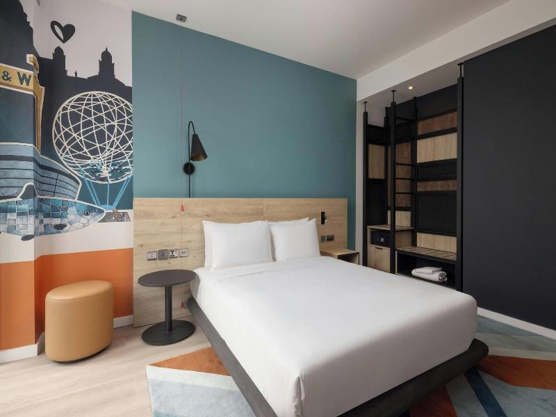Aloft By Marriott Belfast Titanic Quarter image