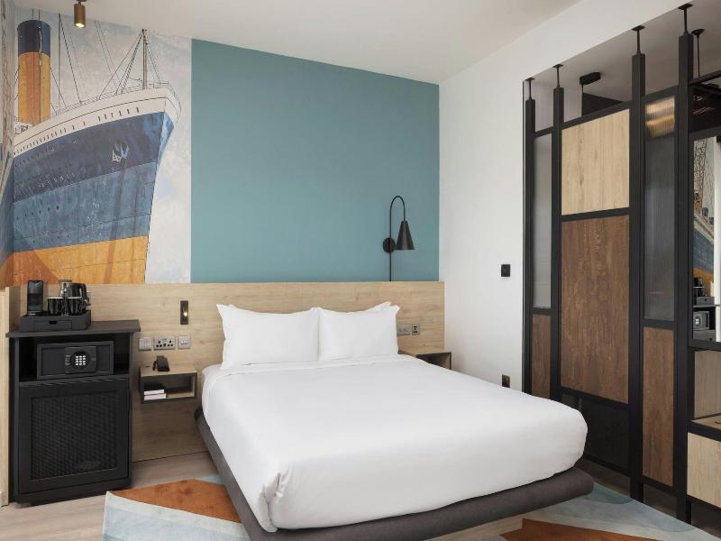 Aloft By Marriott Belfast Titanic Quarter image