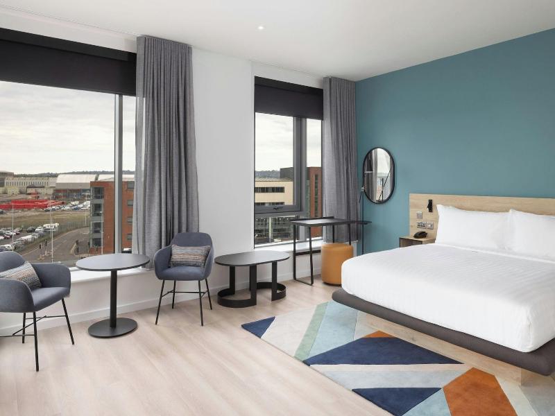 Aloft By Marriott Belfast Titanic Quarter image