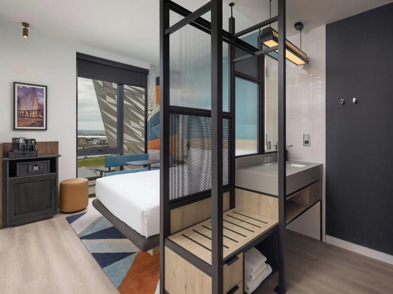 Aloft By Marriott Belfast Titanic Quarter image