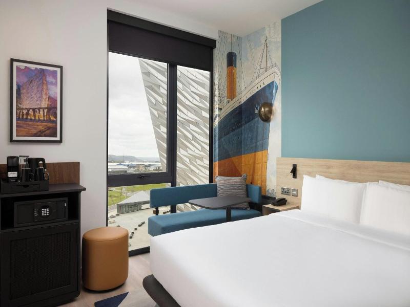 Aloft By Marriott Belfast Titanic Quarter image
