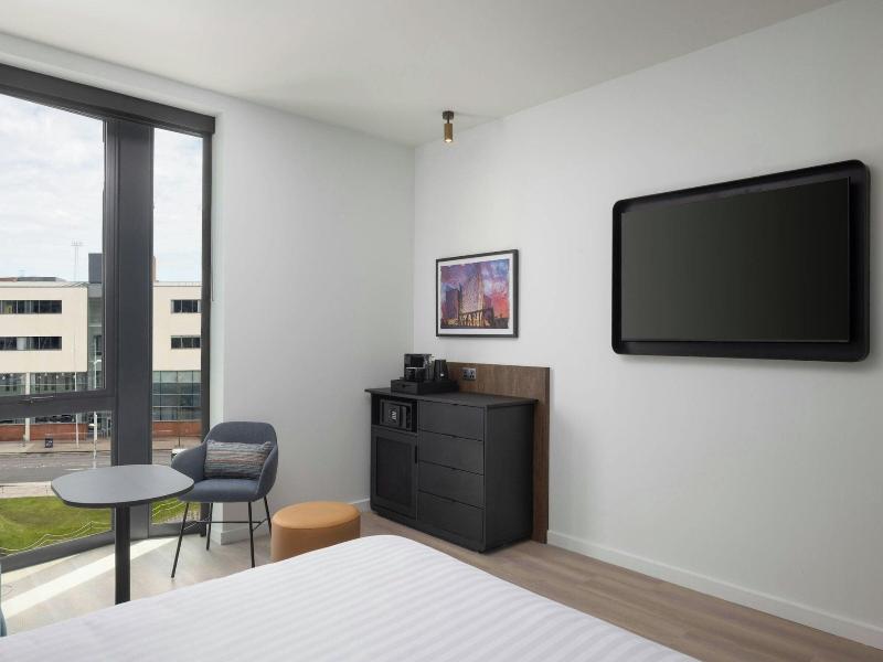 Aloft By Marriott Belfast Titanic Quarter image