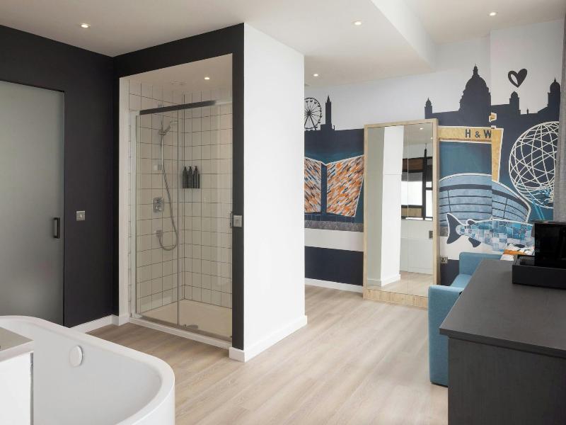 Aloft By Marriott Belfast Titanic Quarter image