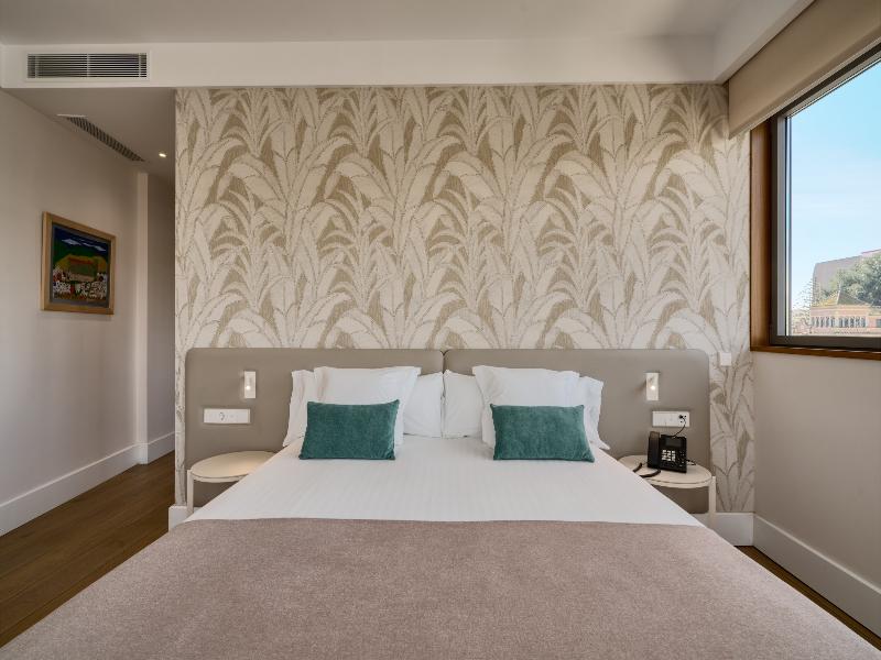 YBARRA SEVILLA HOTEL image